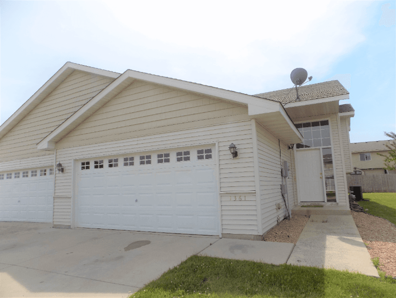 Waconia Townhome: 13XX Peitz Ave