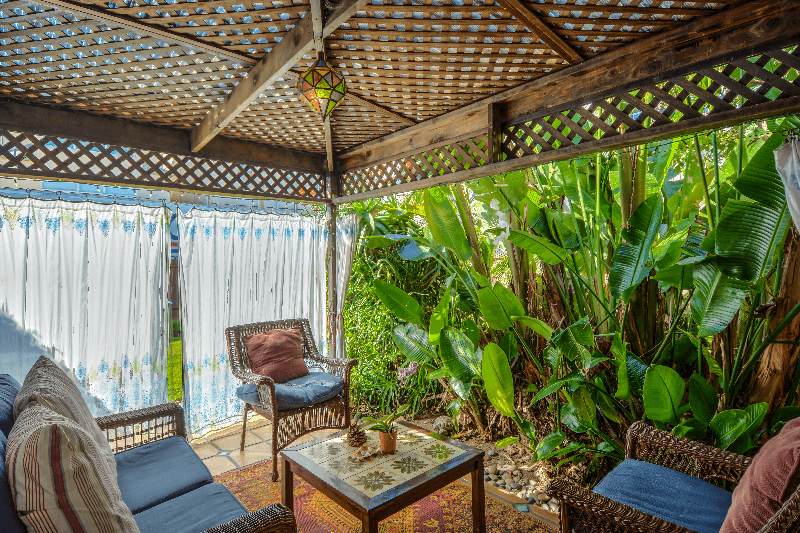 Venice Apartment: 12 S Venice Blvd