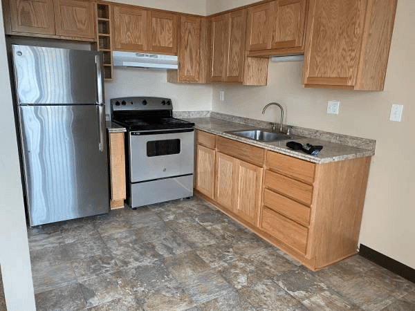 PORTLAND Apartment: 1940 S.E. 80th Ave
