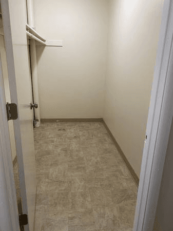 Gresham Apartment: 1210 N.E. 181st Ave.