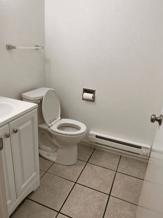 Gresham Apartment: 1210 N.E. 181st Ave.