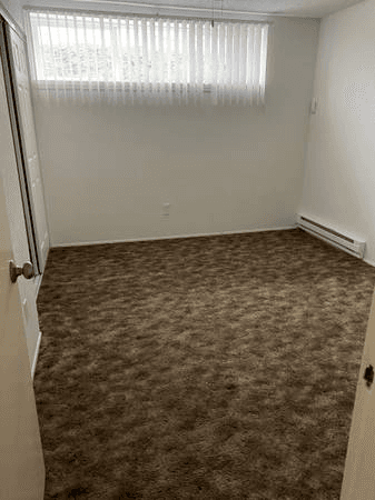 Gresham Apartment: 1210 N.E. 181st Ave.