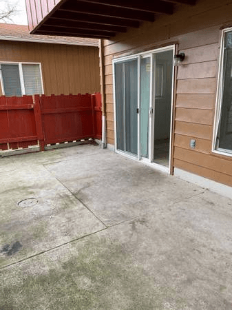 Gresham Apartment: 1210 N.E. 181st Ave.