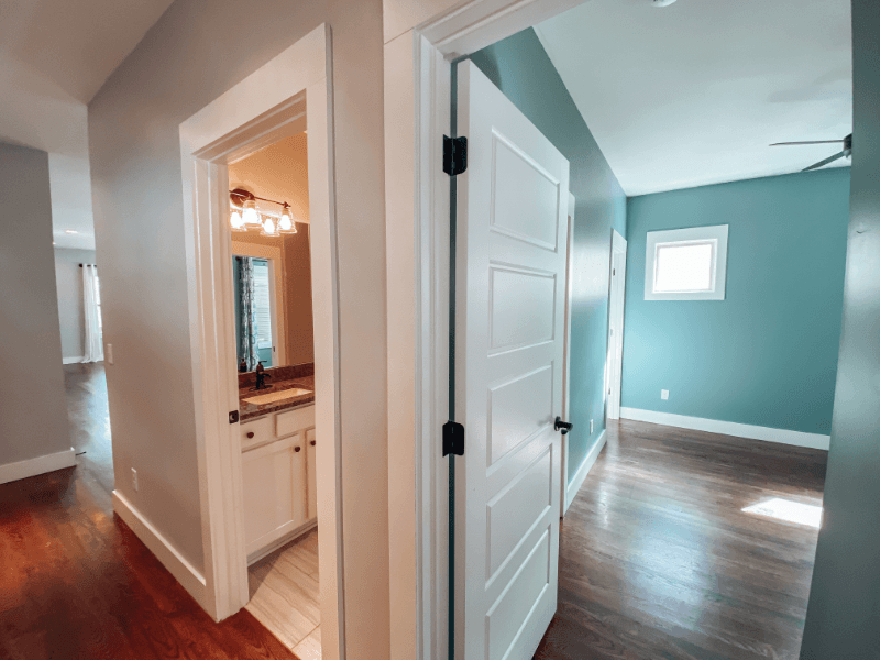 Nashville House: 1404 Lischey Avenue