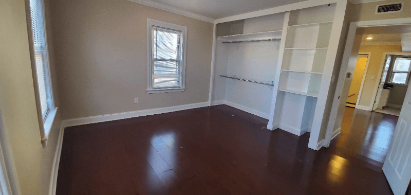 Worcester Apartment: 9 Bluff Street