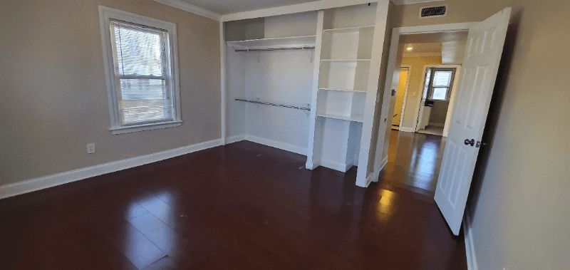 Worcester Apartment: 9 Bluff Street