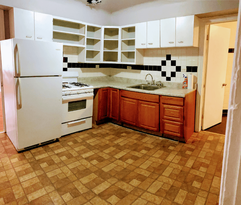 Chicago Apartment: 802 W 31st St