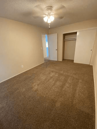 Portland Apartment: 6287 NE Glisan St