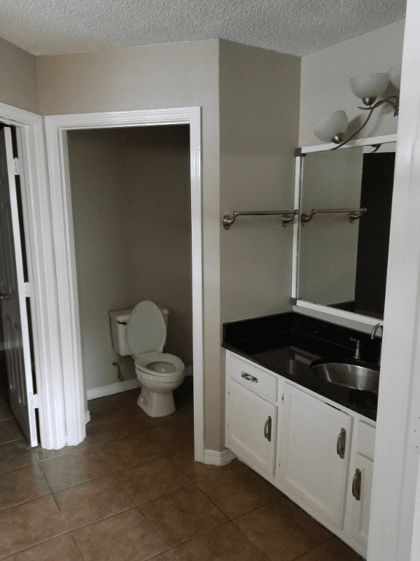 Pensacola House: 169 Wildflower Ln
