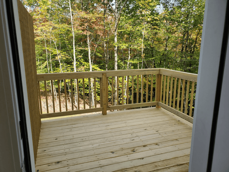 Gray Multiplex: 5 Dogwood Ln