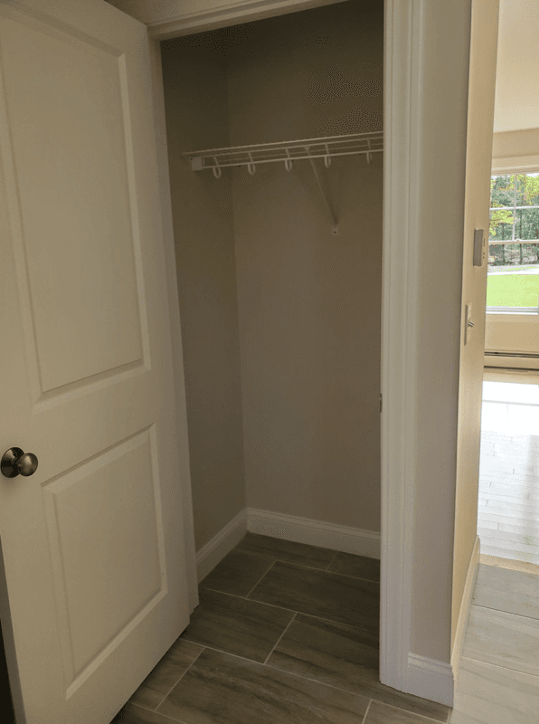 Gray Multiplex: 5 Dogwood Ln