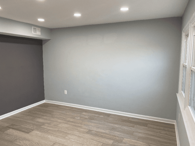 Washington Apartment: 1149 summit st ne