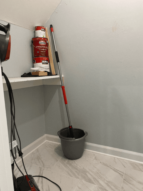 Washington Apartment: 1149 summit st ne