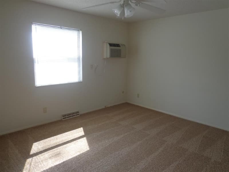 Maumee Apartment: 3141 Manley Rd.
