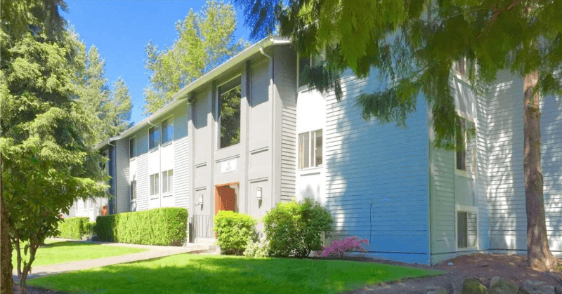Issaquah Condo: 4629 W Lake Sammamish Pkwy SE