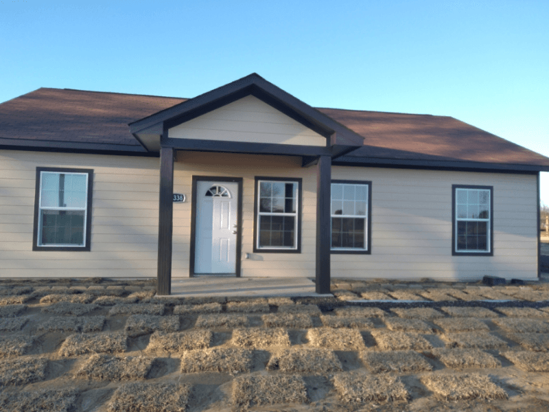 tyler House: 15338 County Road 196