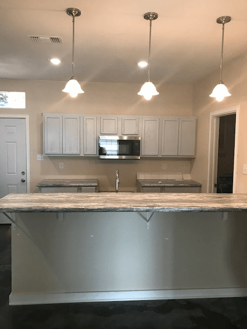 tyler House: 15338 County Road 196