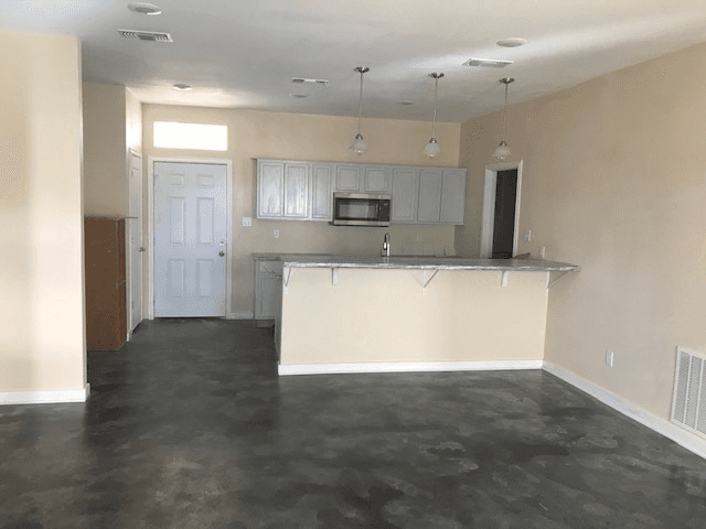 tyler House: 15338 County Road 196