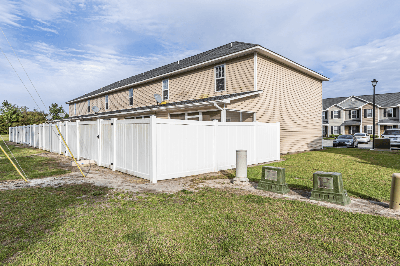 Jacksonville Townhome: 133 Glen Cannon Dr