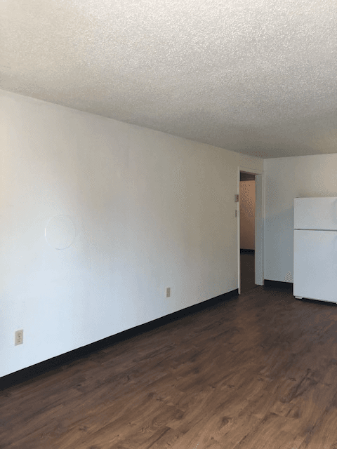 Portales Apartment: 818 S Avenue A, Portales NM