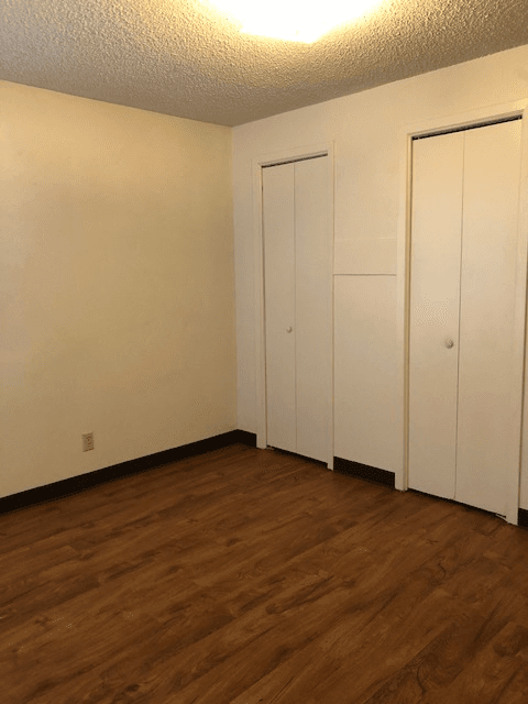 Portales Apartment: 818 S Avenue A, Portales NM