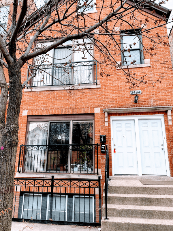 Chicago Apartment: 3434 S Wallace St