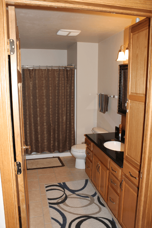 Suamico Condo: 1489 Arctic Ct.