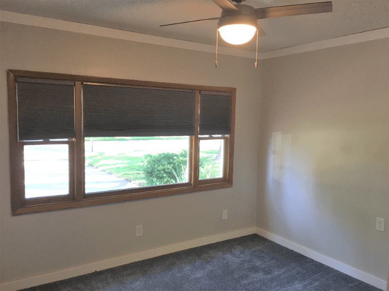 Haysville House: 201 W Hunter Ave