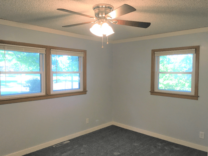 Haysville House: 201 W Hunter Ave