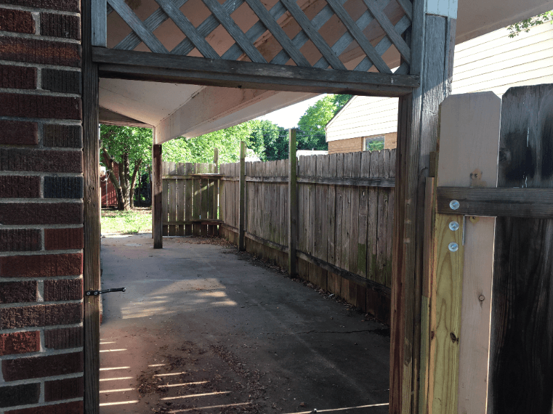 Haysville House: 201 W Hunter Ave