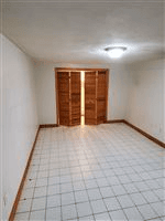 Revere Apartment: 50 Vane Ave
