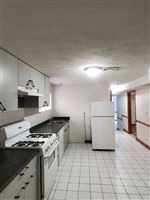Revere Apartment: 50 Vane Ave