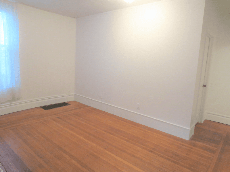 Pittsburgh Apartment: 5704 Darlington Road