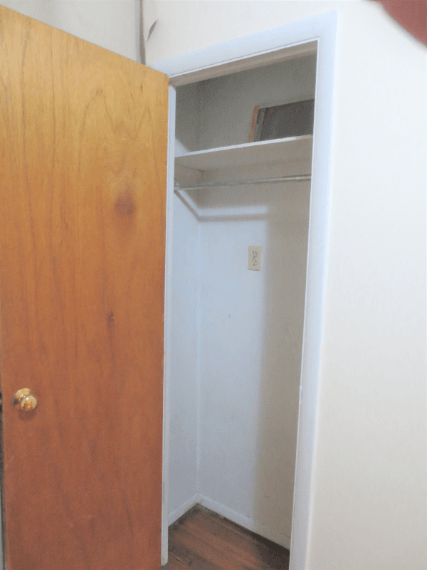 Pittsburgh Apartment: 5704 Darlington Road