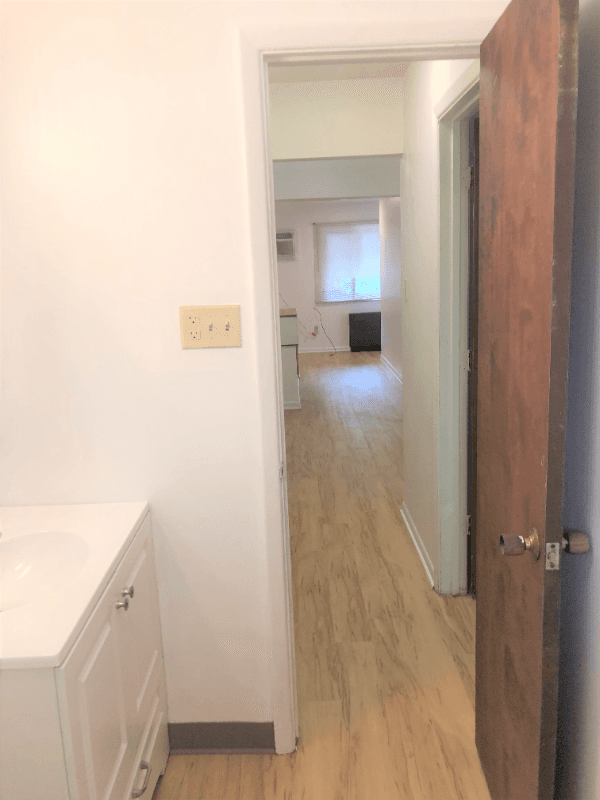 Pittsburgh Apartment: 6350 Forward Ave