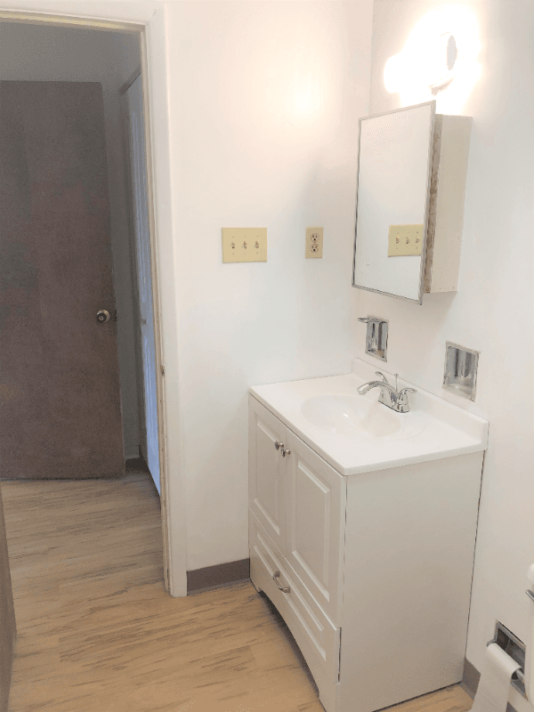 Pittsburgh Apartment: 6350 Forward Ave
