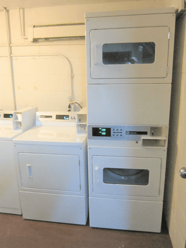 Pittsburgh Apartment: 6350 Forward Ave