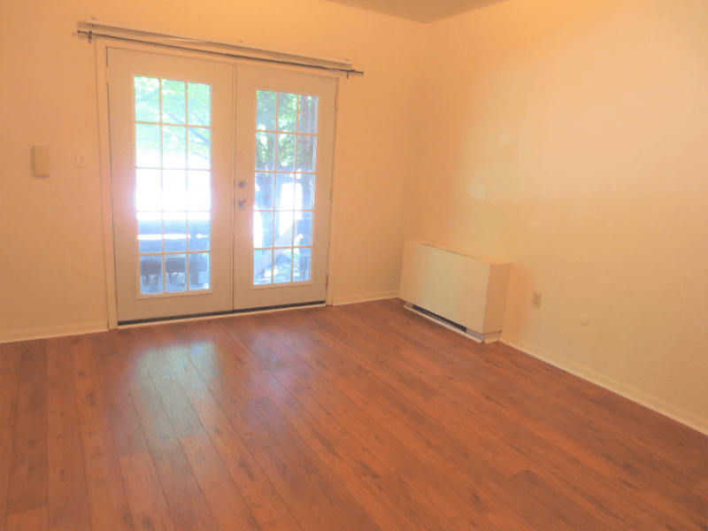 Pittsburgh Apartment: 6350 Forward Ave
