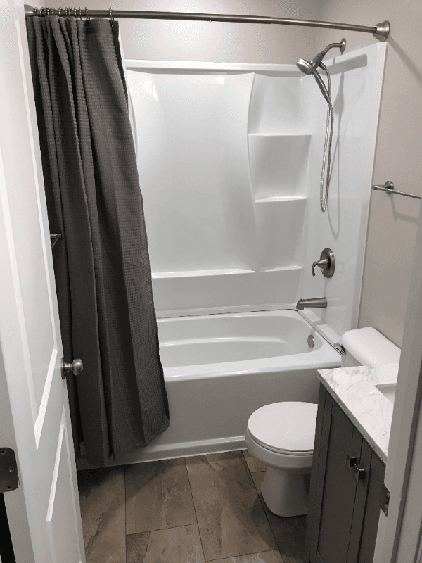 Franklin Grove Apartment: 105 N. Elm Street
