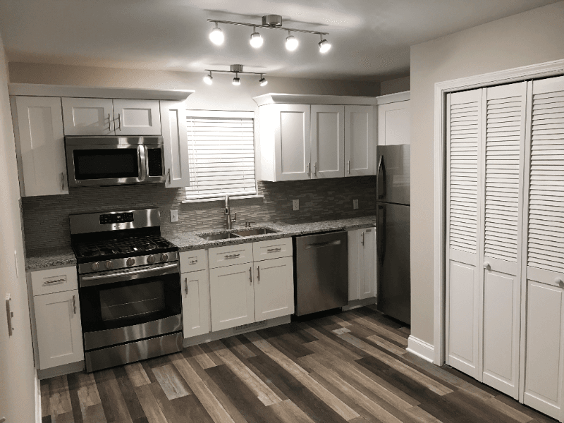 Franklin Grove Apartment: 105 N. Elm Street
