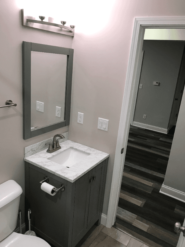 Franklin Grove Apartment: 105 N. Elm Street