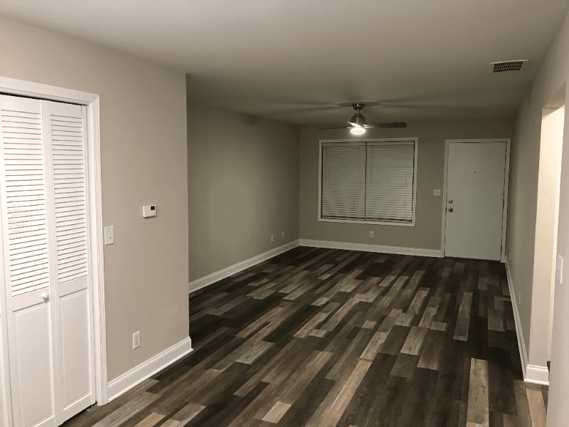 Franklin Grove Apartment: 105 N. Elm Street