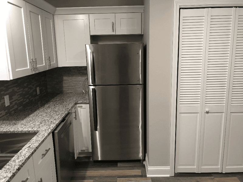 Franklin Grove Apartment: 105 N. Elm Street