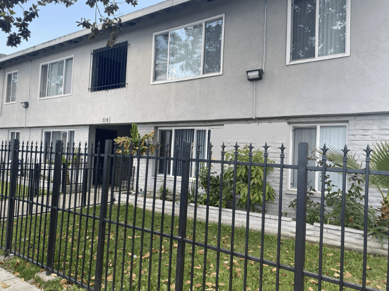 Anaheim Apartment: 319 N Bush St