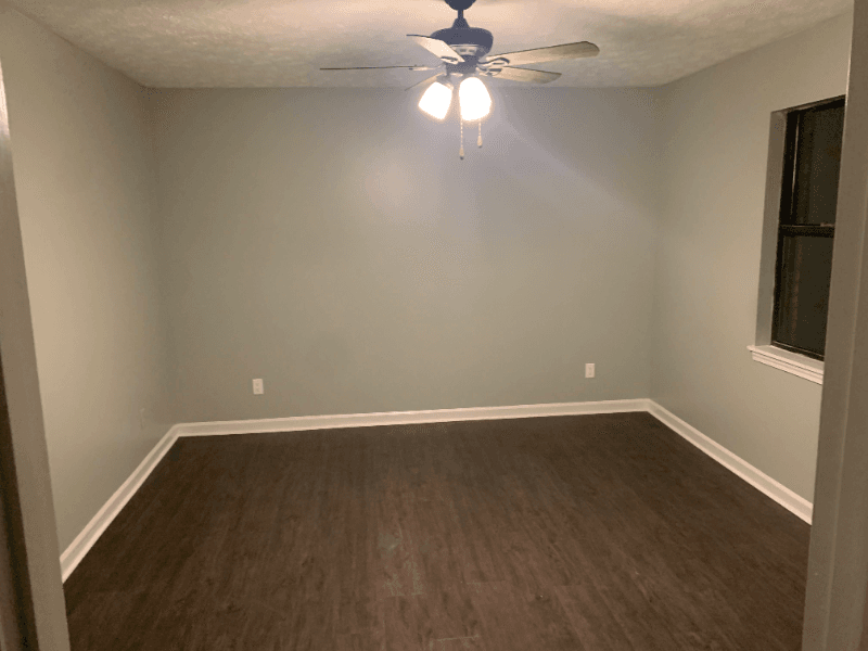 Alpharetta Multiplex: 558 Wedgewood Dr
