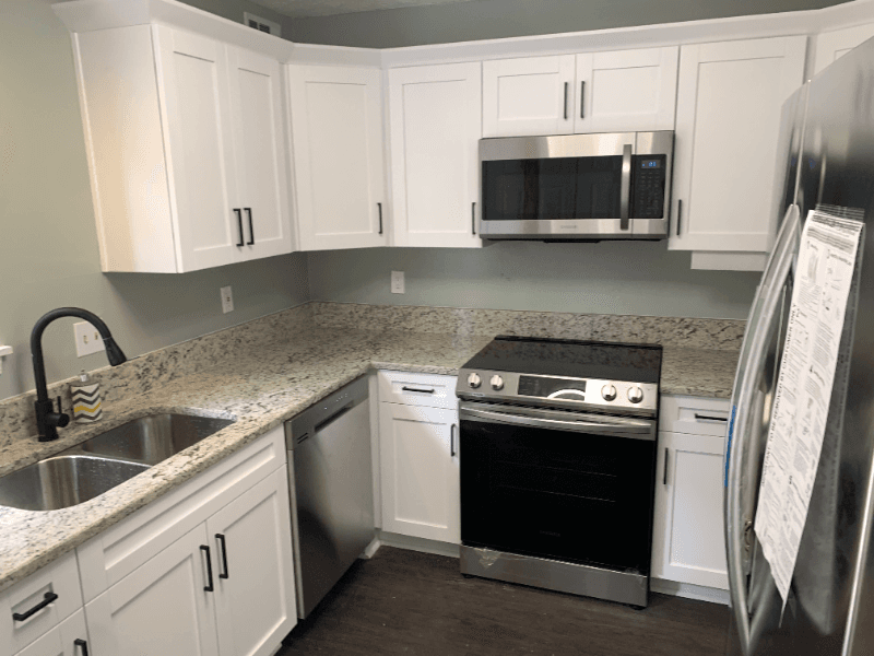 Alpharetta Multiplex: 558 Wedgewood Dr