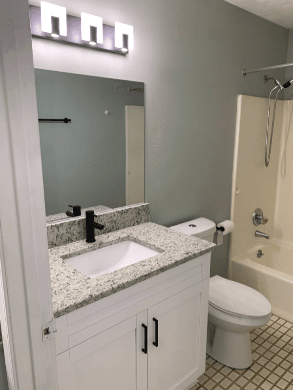 Alpharetta Multiplex: 558 Wedgewood Dr