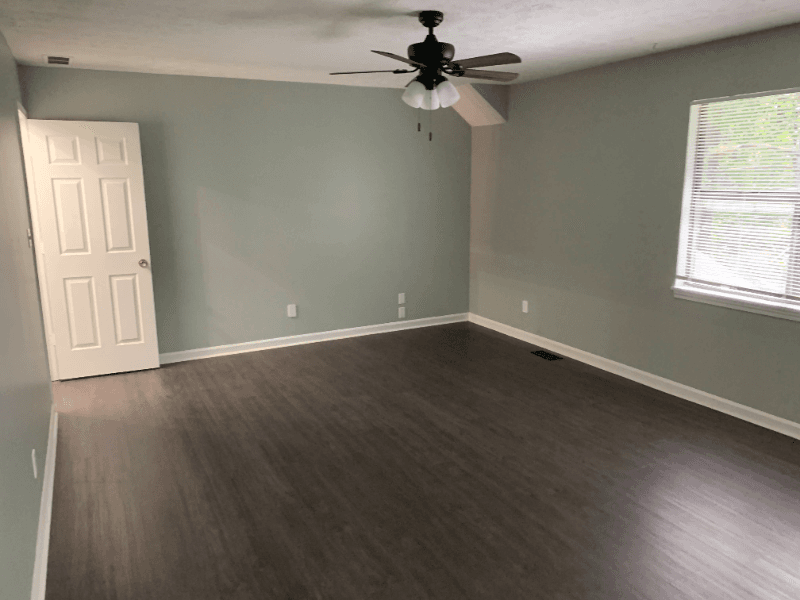 Alpharetta Multiplex: 558 Wedgewood Dr