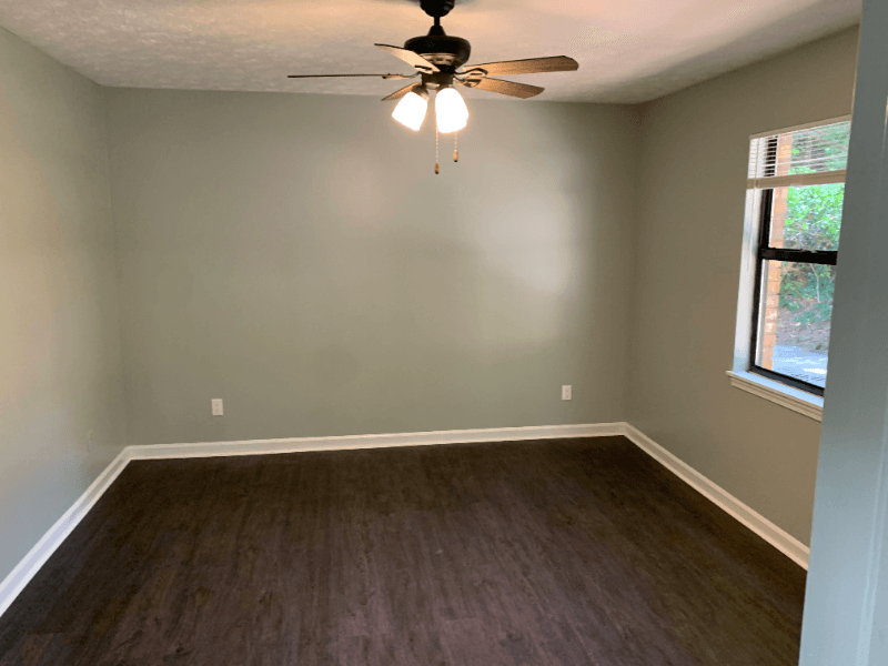 Alpharetta Multiplex: 558 Wedgewood Dr