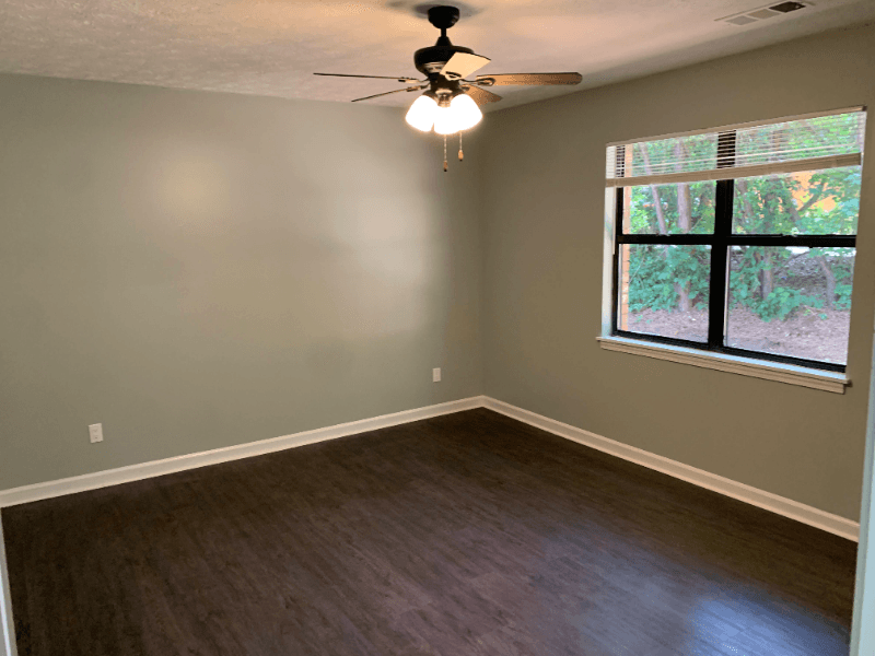 Alpharetta Multiplex: 558 Wedgewood Dr